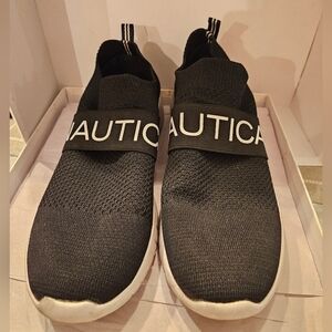 Nautica womens running shoe slip on black white sz 9.5 Pre-owned